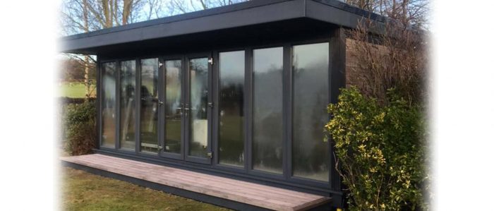 What size garden room for a golf simulator